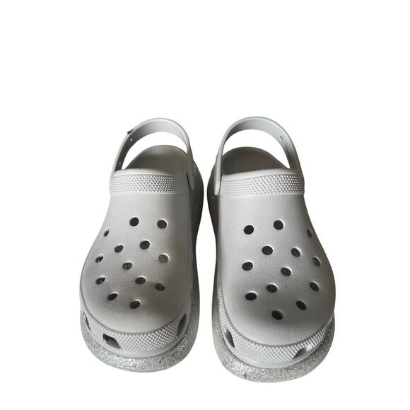 UNISEX CROCS PLATFORM CLOGS SILVER GLITTER WOMENS SIZE 12, MEN SIZE 10 - Picture 5 of 9
